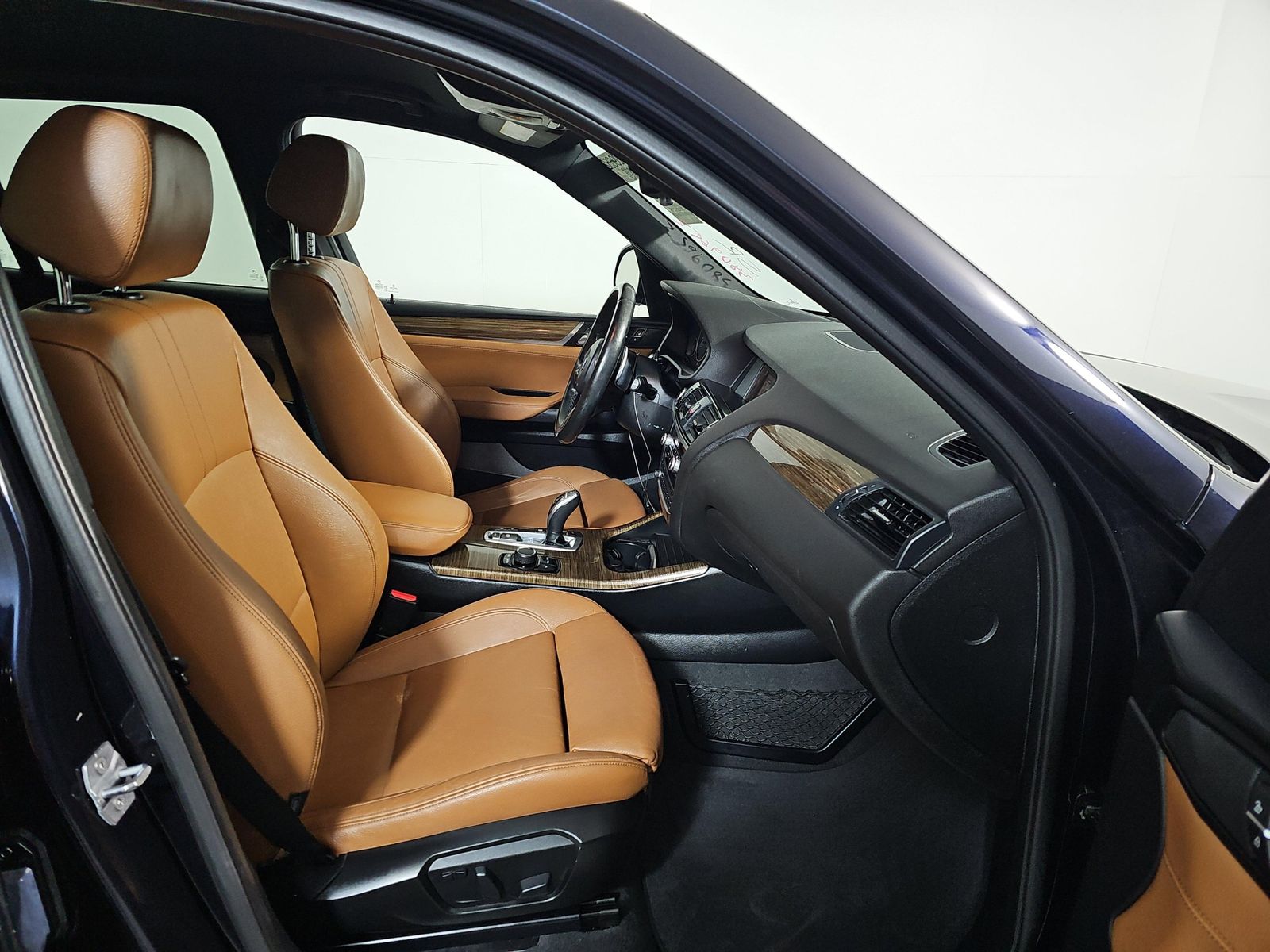 Front seats, passenger side